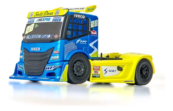 Caminhão Miniatura Iveco Racing Copa Truck De Corrida - Image 3